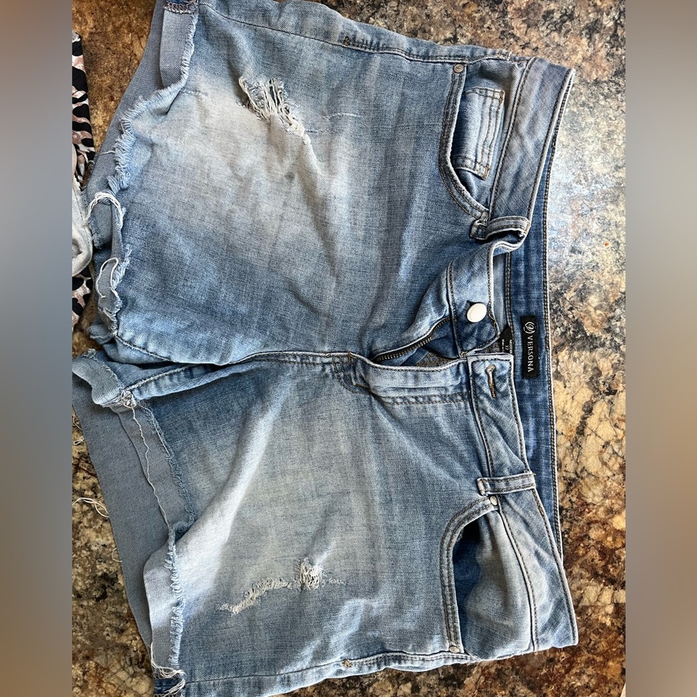 Versona jean shorts